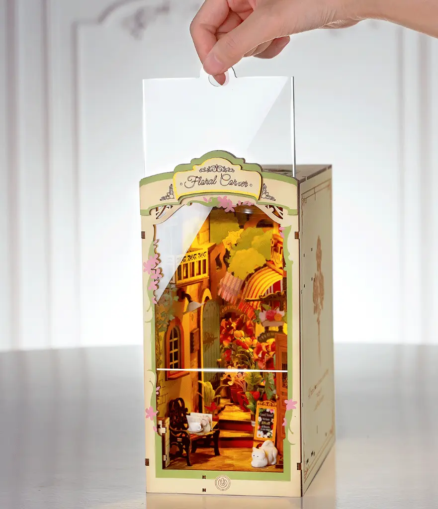 Kit Diorama Nook Book Librería -Floral Corner- Rolife Robotime