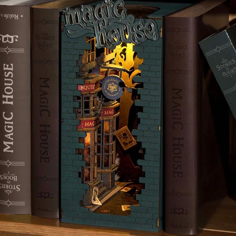 Kit Diorama Book Nook Librería -Magic House- Rolife Robotime