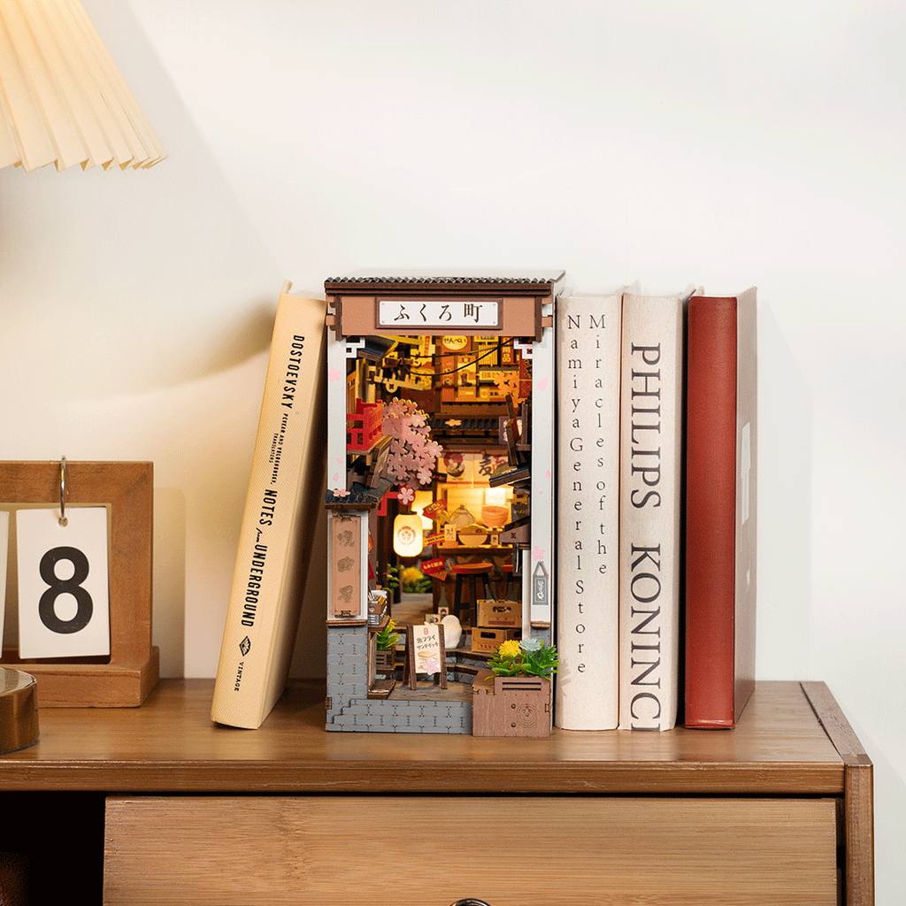 Kit Diorama Book Nook Librería -Sakura Wine Alley- Rolife Robotime
