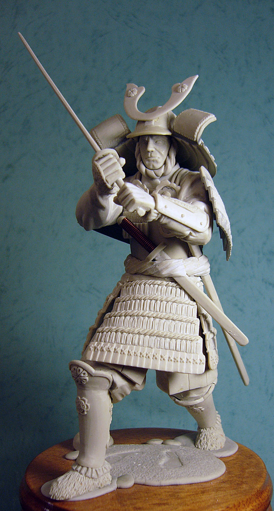 Figura 1/16 Guerrero Samurai MiniArt (copia)