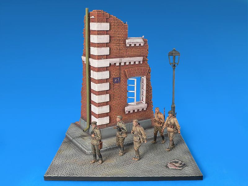 Diorama 1/35 Infantería en la Calle MiniArt