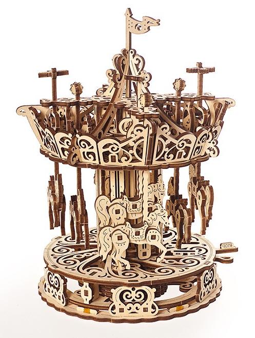 Modelo -Carousel- Madera Ugears