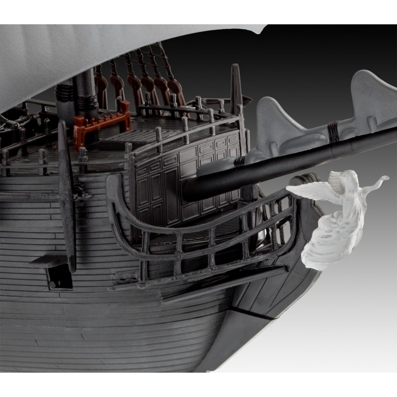 Barco 1/150 -Black Pearl- Revell
