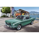 Coche 1/24 -Ford Mustang 2+2- Revell