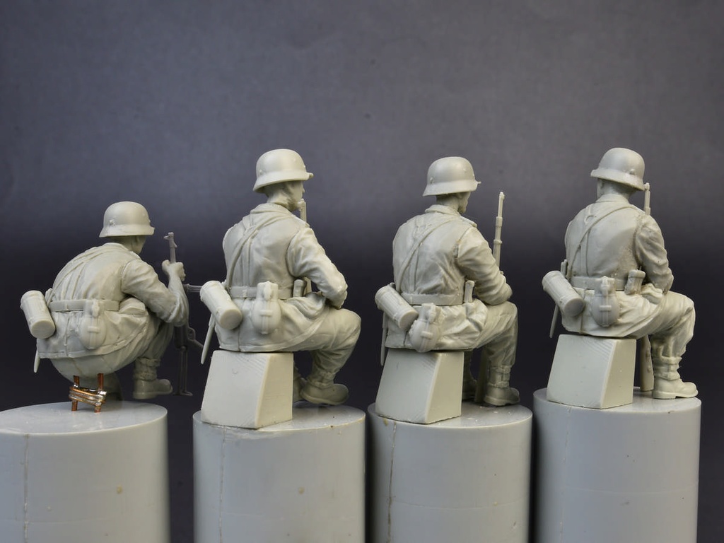 Figuras 1/35 -German Panzergrenadiers- MiniArt