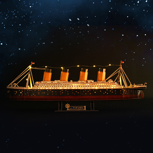 Set Construcción -Titanic con Luz LED- Cubic Fun 3D
