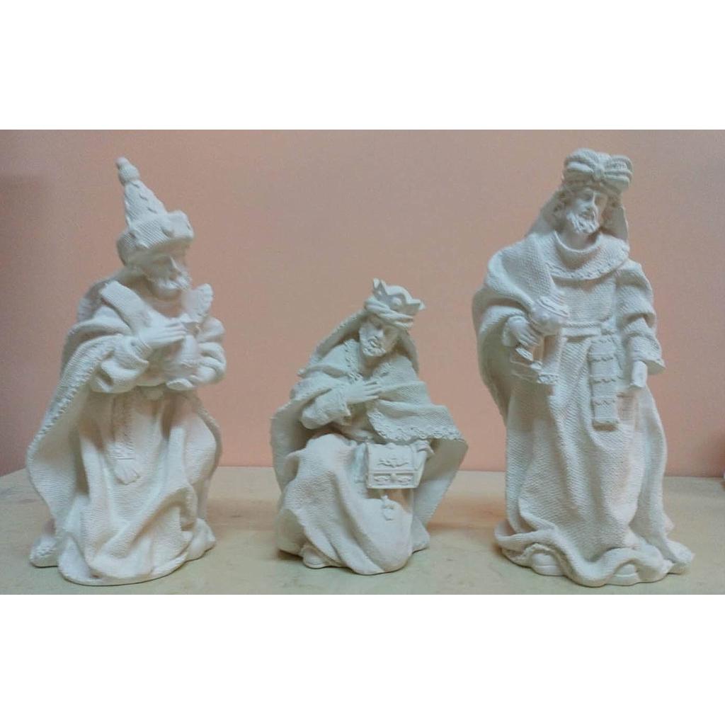 Figuras Reyes Magos "Saco" 26 cm. (3 pzs.) Escayola