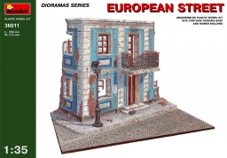 [36011] Diorama 1/35 Calle Europea MiniArt